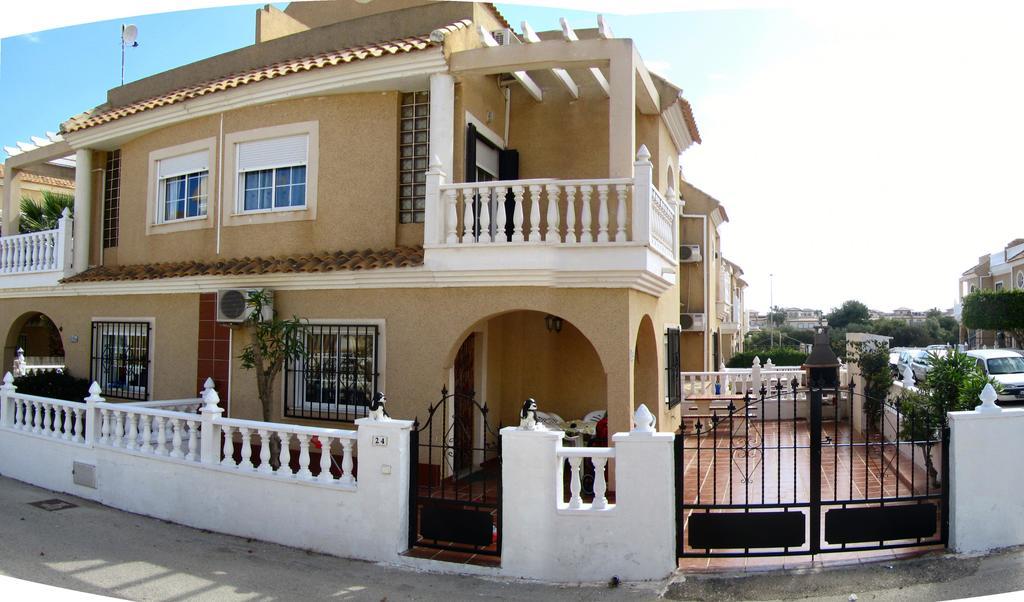 Sol Beach 24 أوريويلا المظهر الخارجي الصورة